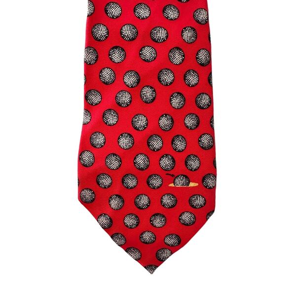 Barry Wells Red Necktie Golf Theme 'Hole in Won' Made in Italy 100% Silk Vintage - Picture 1 of 8